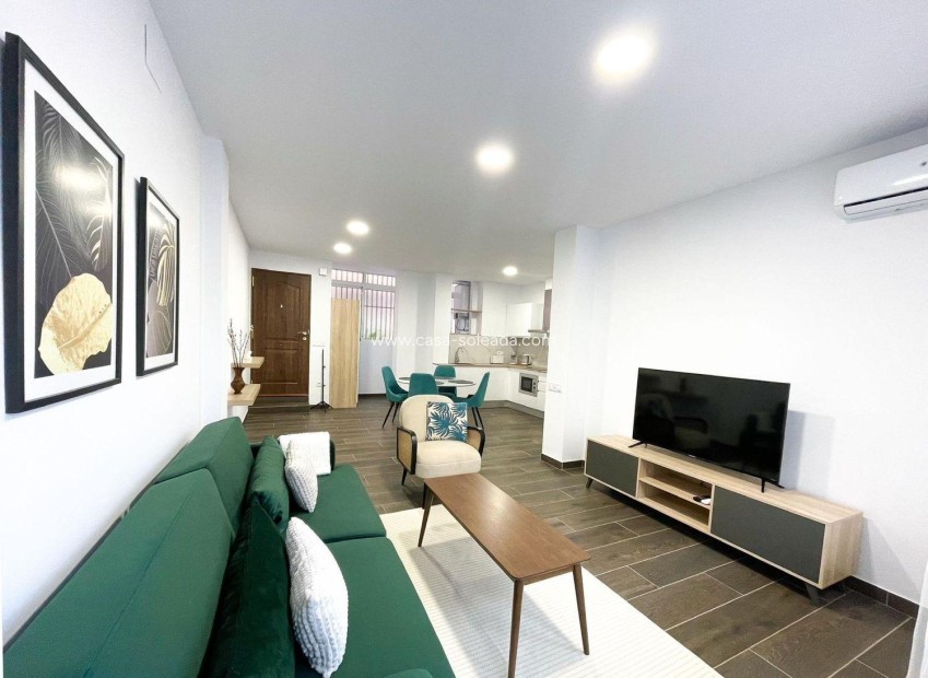 Reventa - Apartamento / piso - Alicante - Altozano