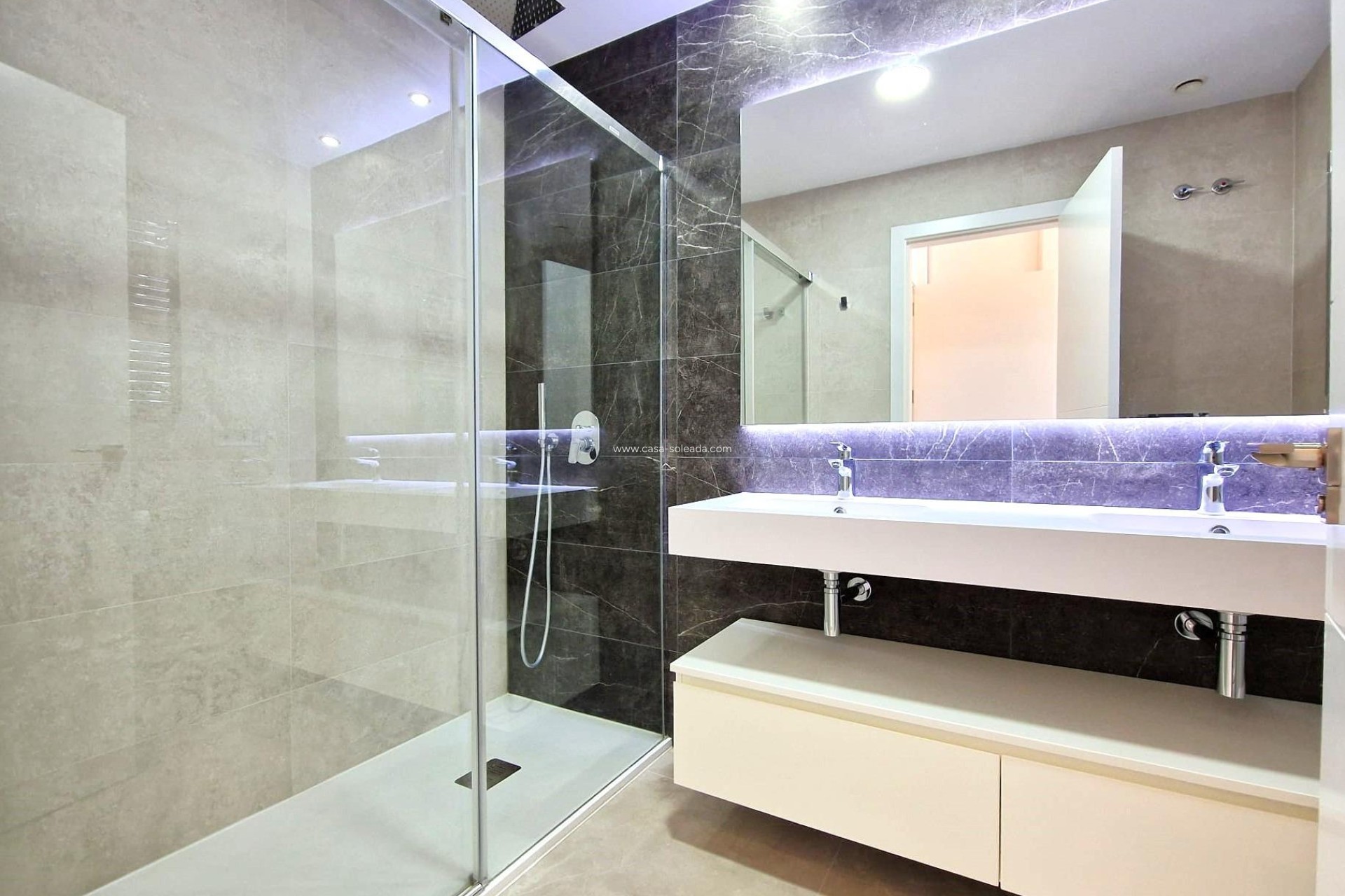 Reventa - Apartamento / piso - Benidorm - Poniente