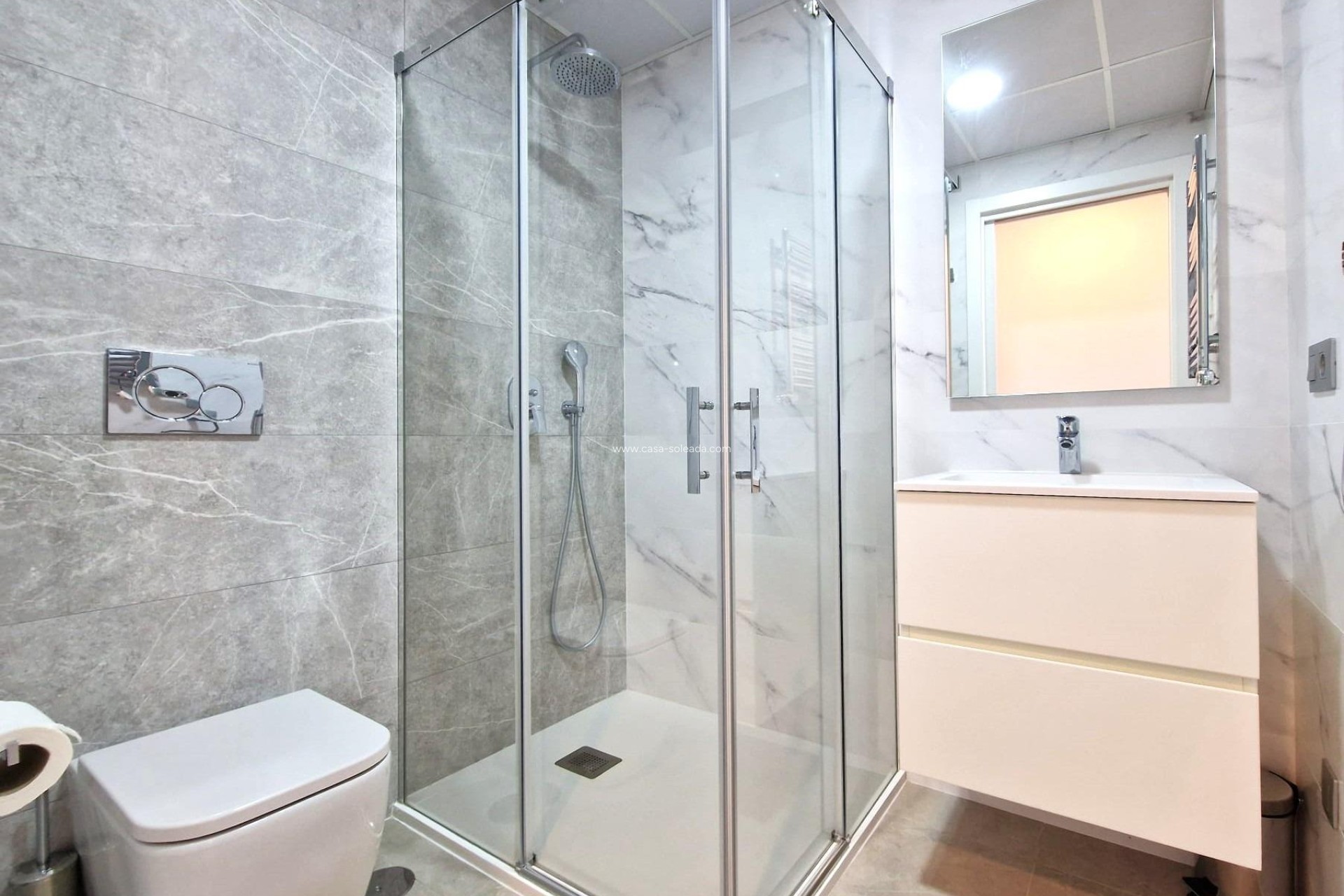 Reventa - Apartamento / piso - Benidorm - Poniente