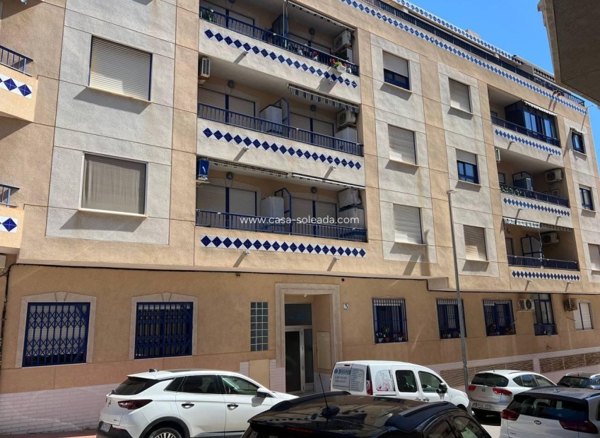 Reventa - Apartamento / piso - Guardamar del Segura - Center