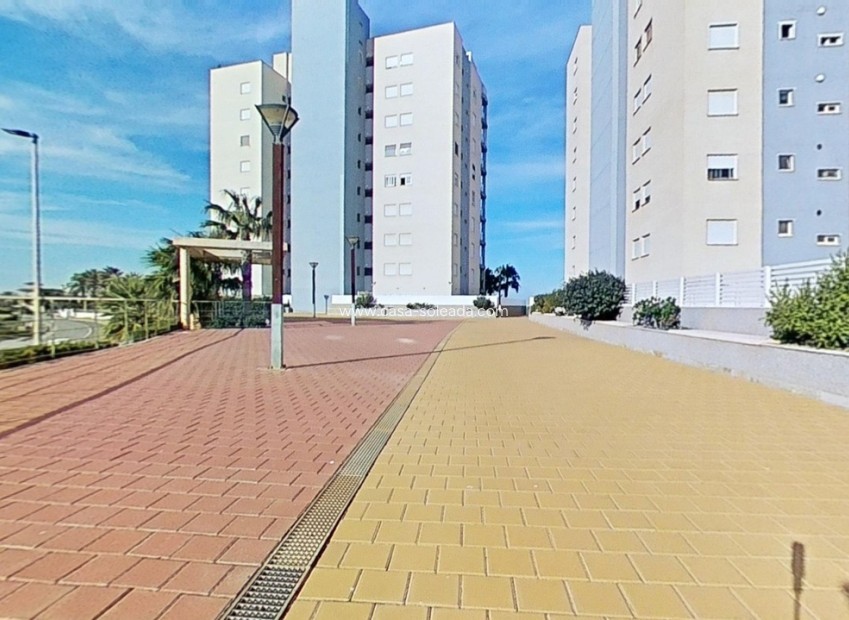 Reventa - Apartamento / piso - La Manga del Mar Menor