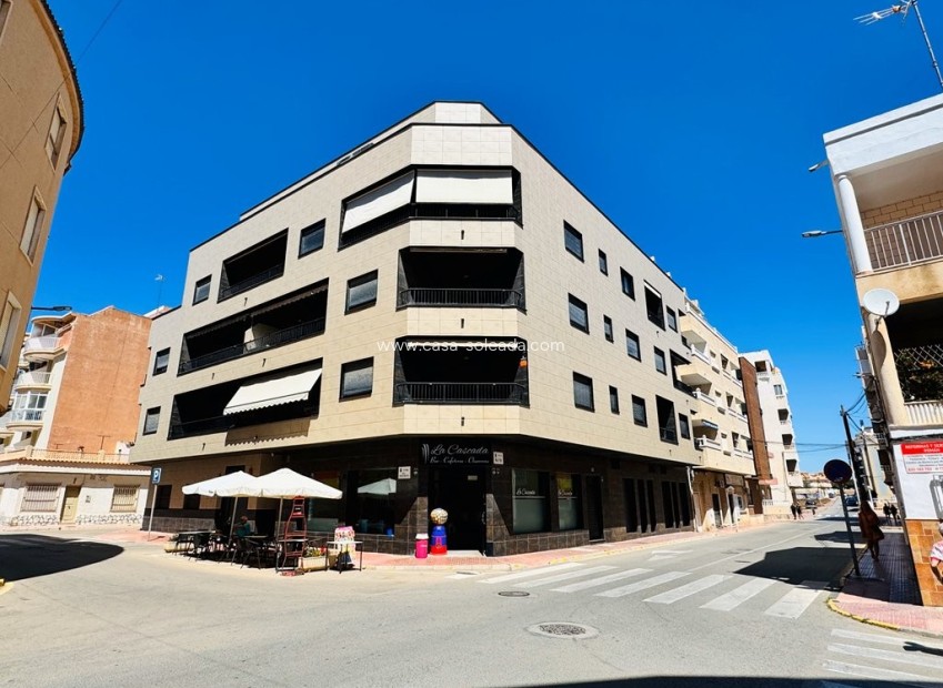 Reventa - Apartamento / piso - La Mata - Costa Blanca