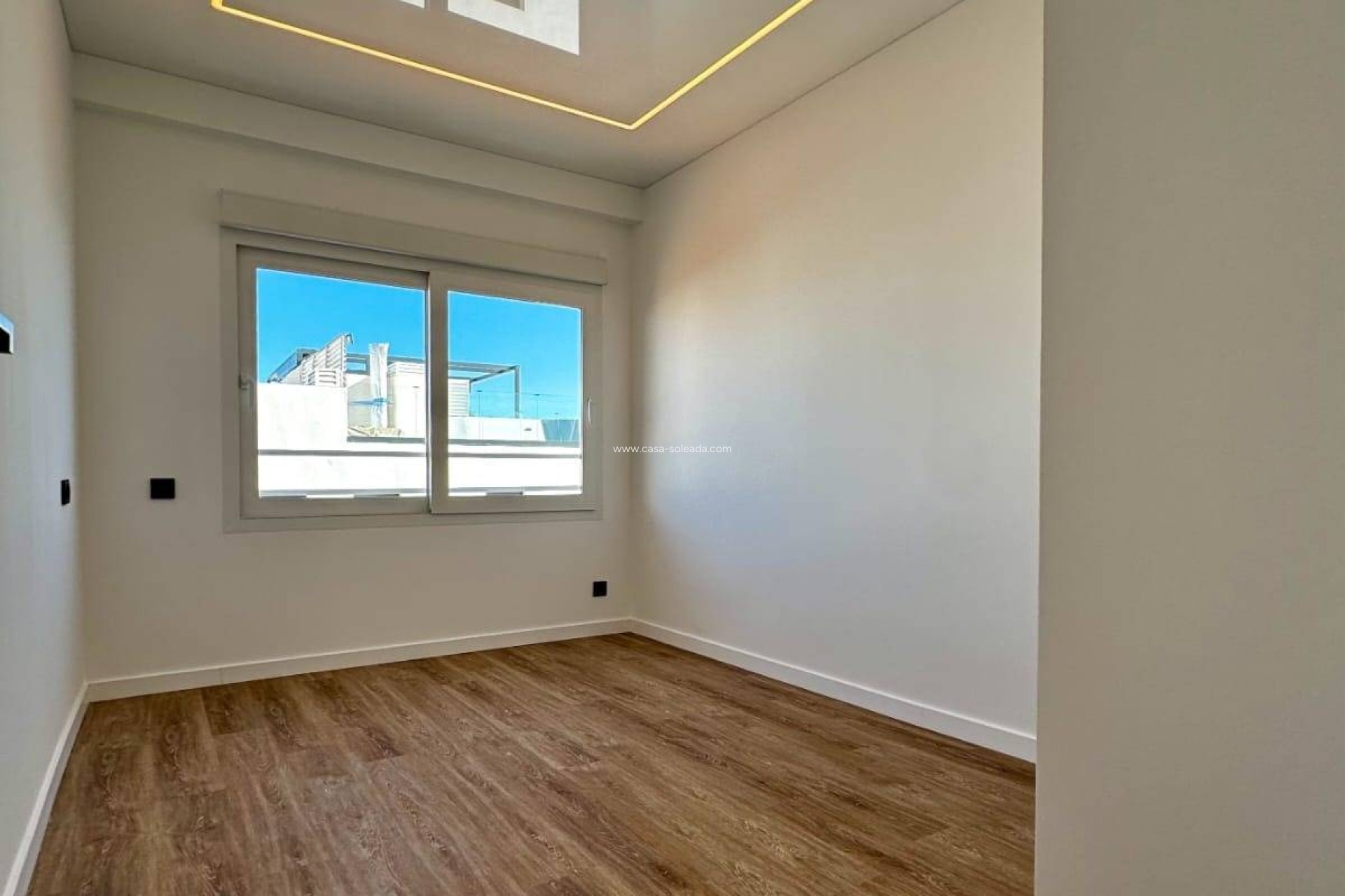 Reventa - Apartamento / piso - Lo Pagan - 1Âª Linea De Playa