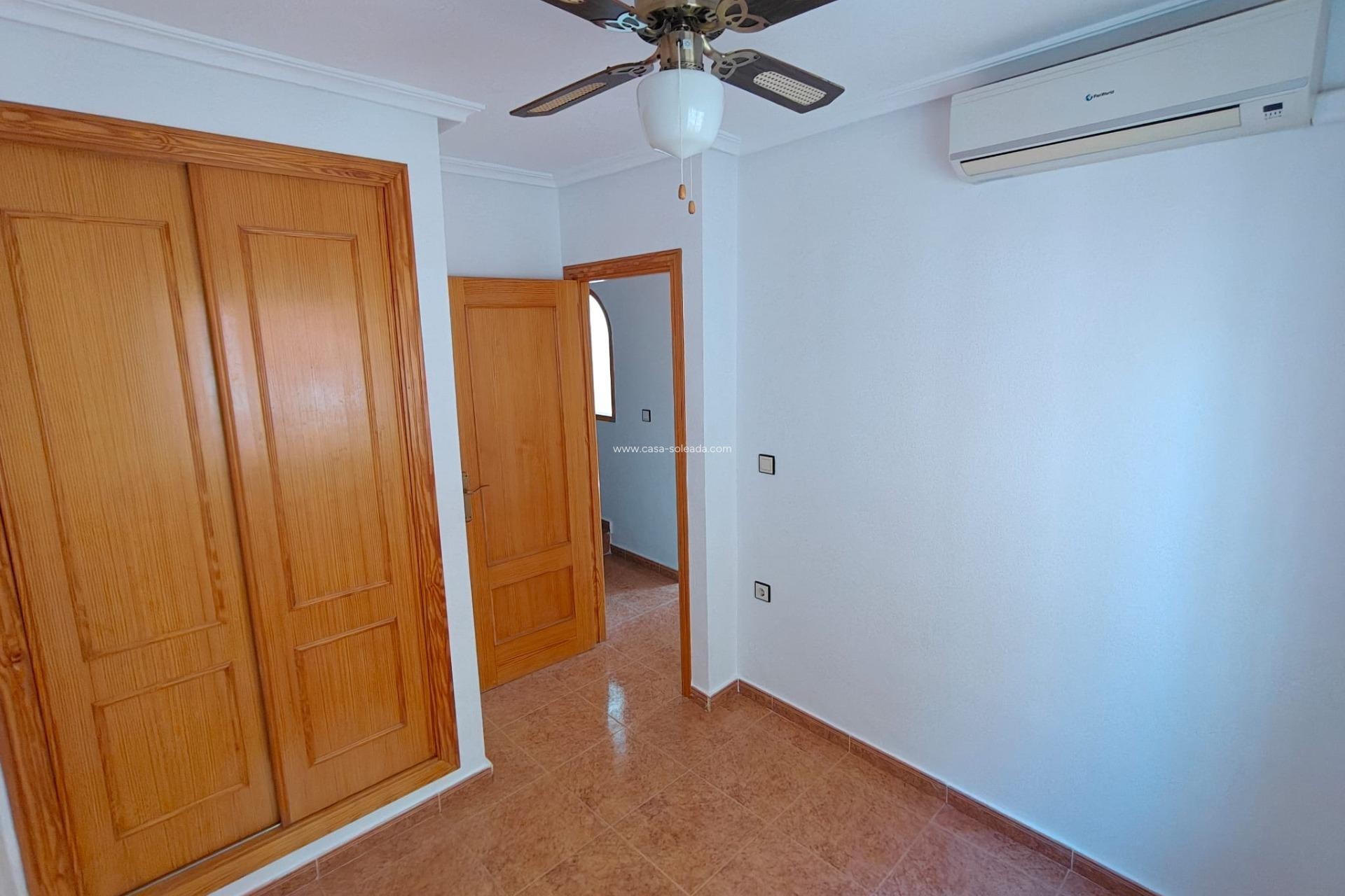 Reventa - Apartamento / piso - Los Montesinos - Costa Blanca Sur