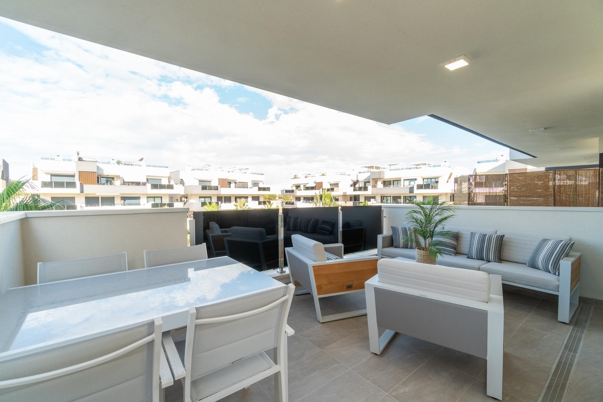 Reventa - Apartamento / piso - Orihuela Costa