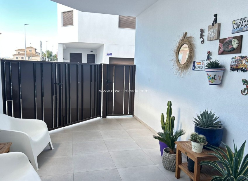 Reventa - Apartamento / piso - Pilar de la Horadada