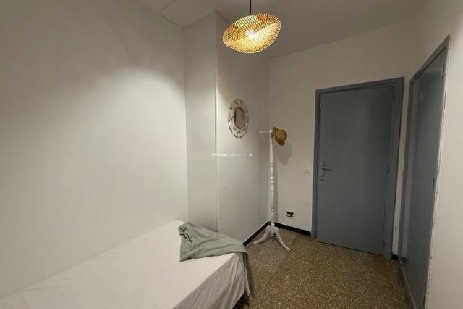 Reventa - Apartamento / piso - Torrevieja - Center