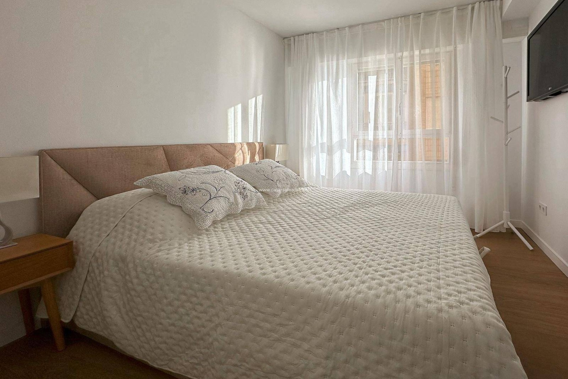 Reventa - Apartamento / piso - Torrevieja - Center