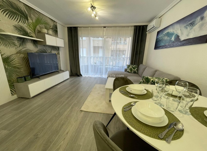 Reventa - Apartamento / piso - Torrevieja - Center
