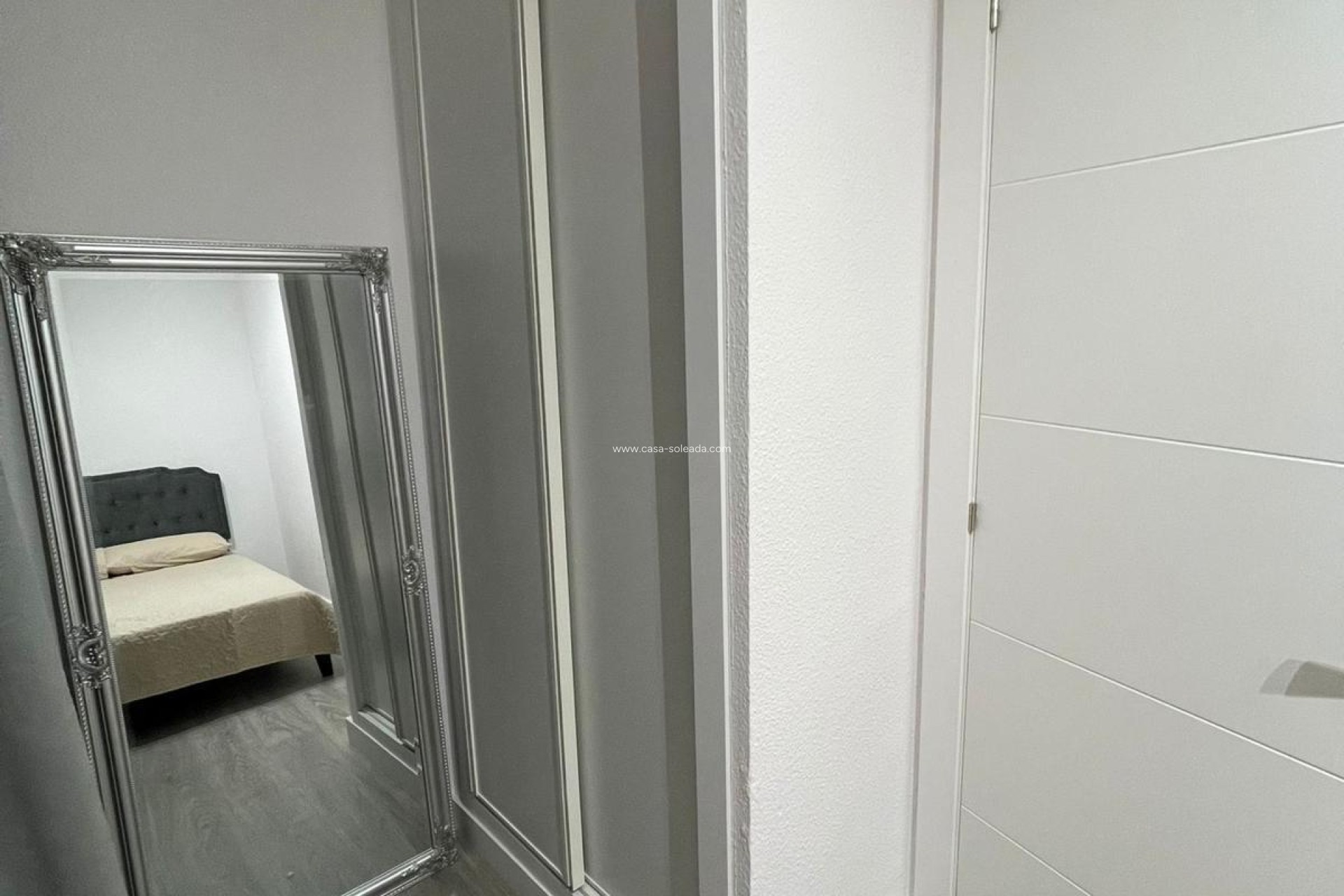 Reventa - Apartamento / piso - Torrevieja - Center