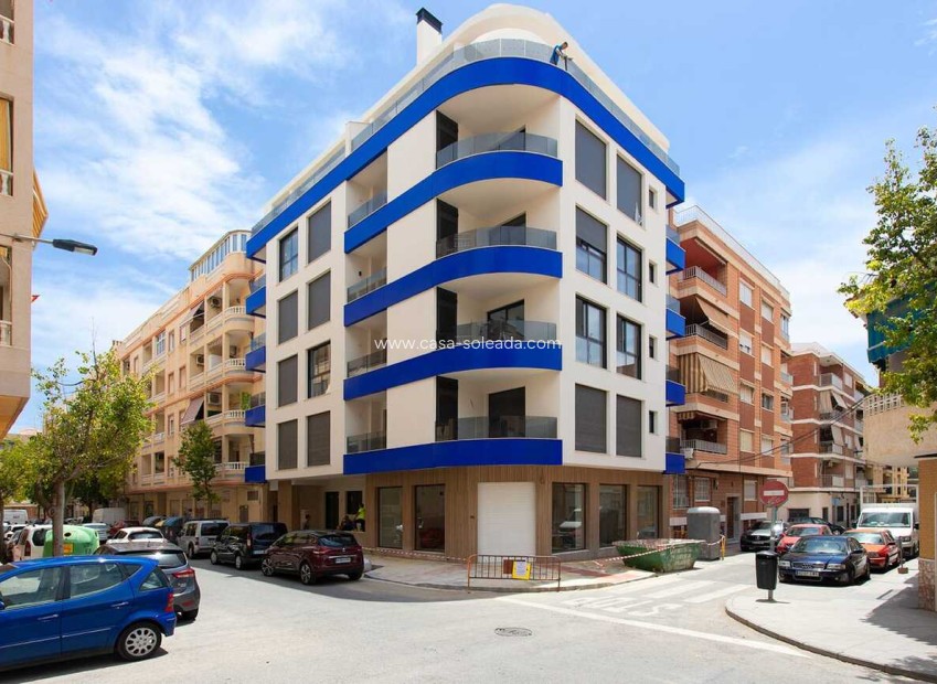 Reventa - Apartamento / piso - Torrevieja - Center