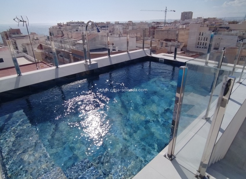 Reventa - Apartamento / piso - Torrevieja - Center
