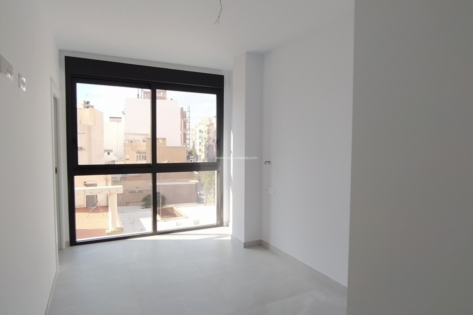 Reventa - Apartamento / piso - Torrevieja - Center