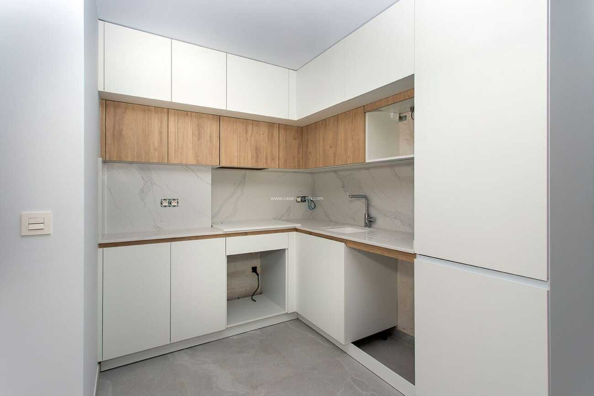 Reventa - Apartamento / piso - Torrevieja - Center