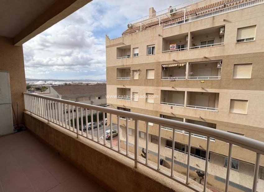 Reventa - Apartamento / piso - Torrevieja - Costa Blanca