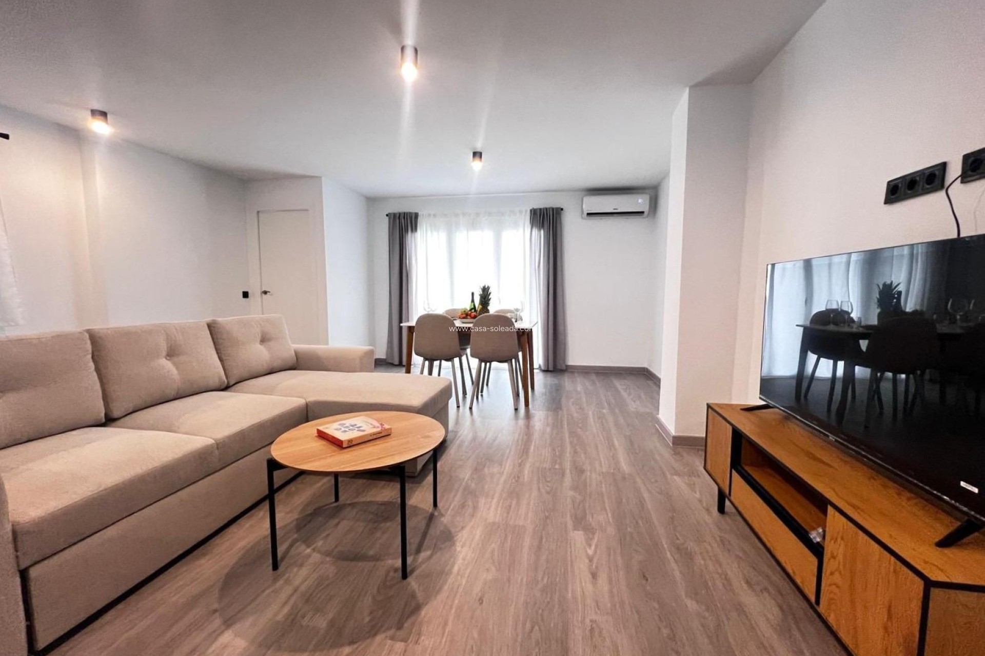 Reventa - Apartamento / piso - Torrevieja - Estacion Autobuses