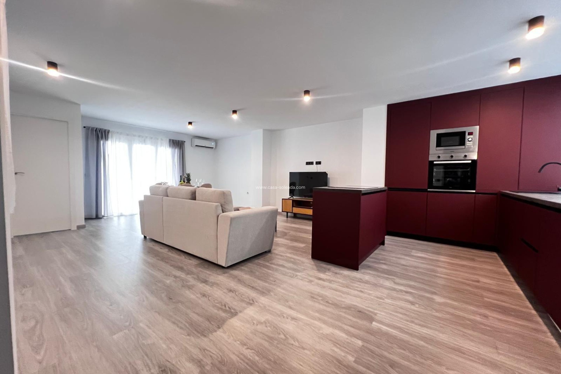 Reventa - Apartamento / piso - Torrevieja - Estacion Autobuses