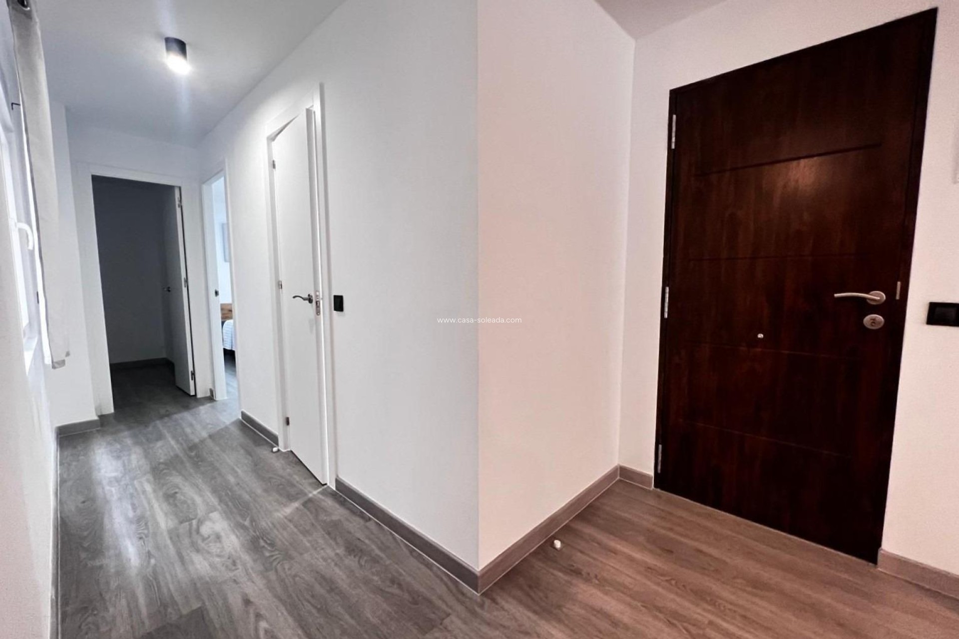 Reventa - Apartamento / piso - Torrevieja - Estacion Autobuses