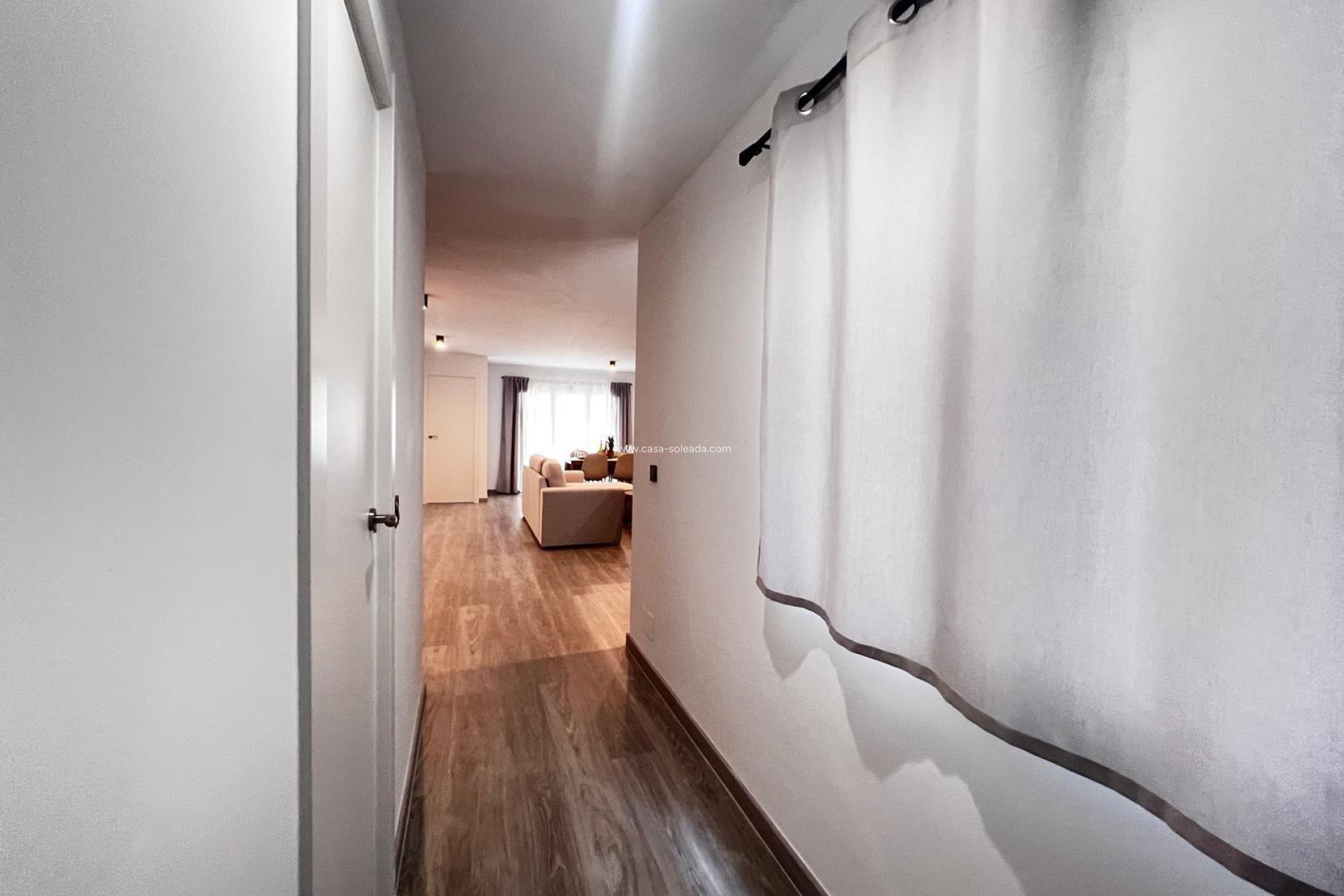 Reventa - Apartamento / piso - Torrevieja - Estacion Autobuses