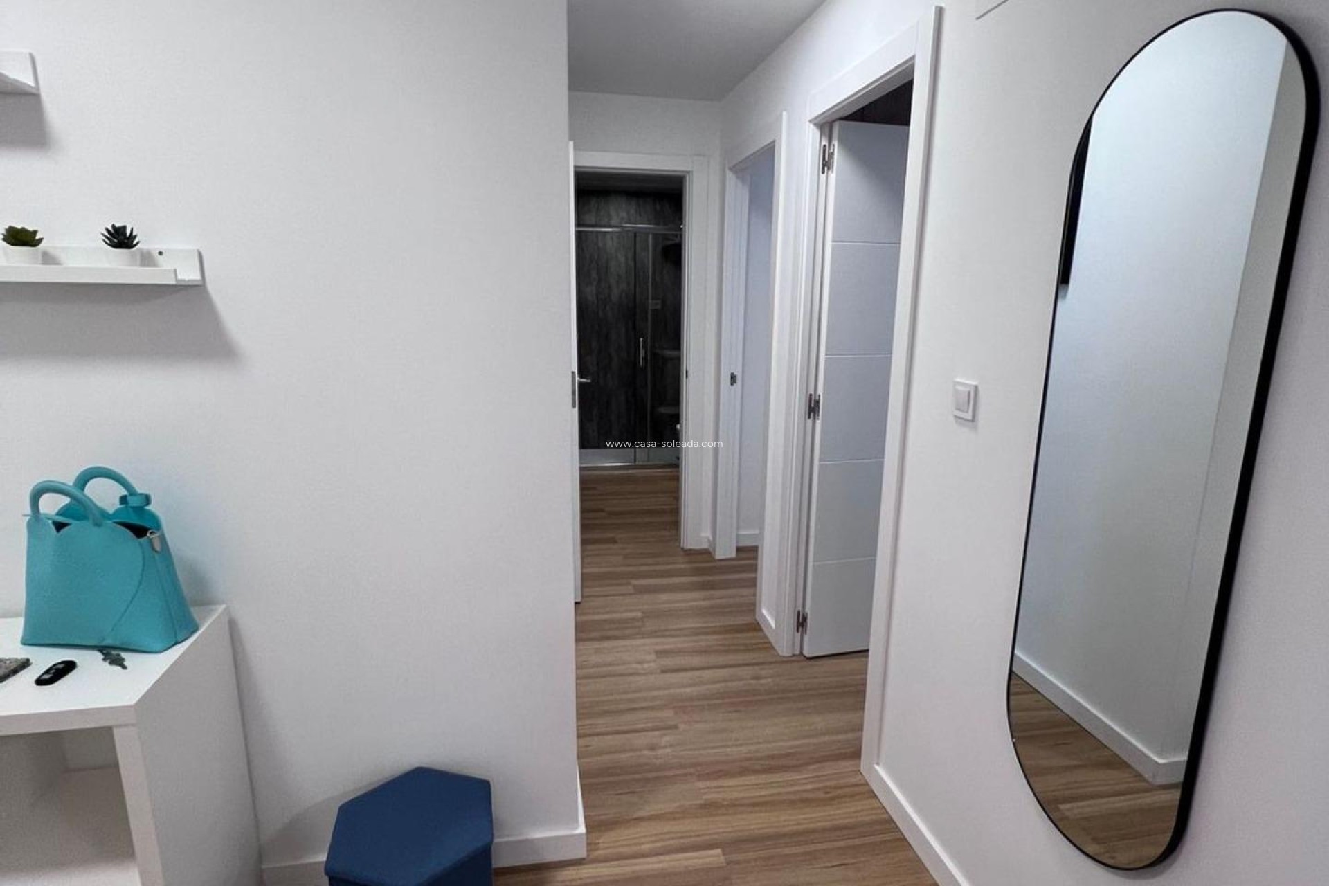 Reventa - Apartamento / piso - Torrevieja - Estacion Autobuses