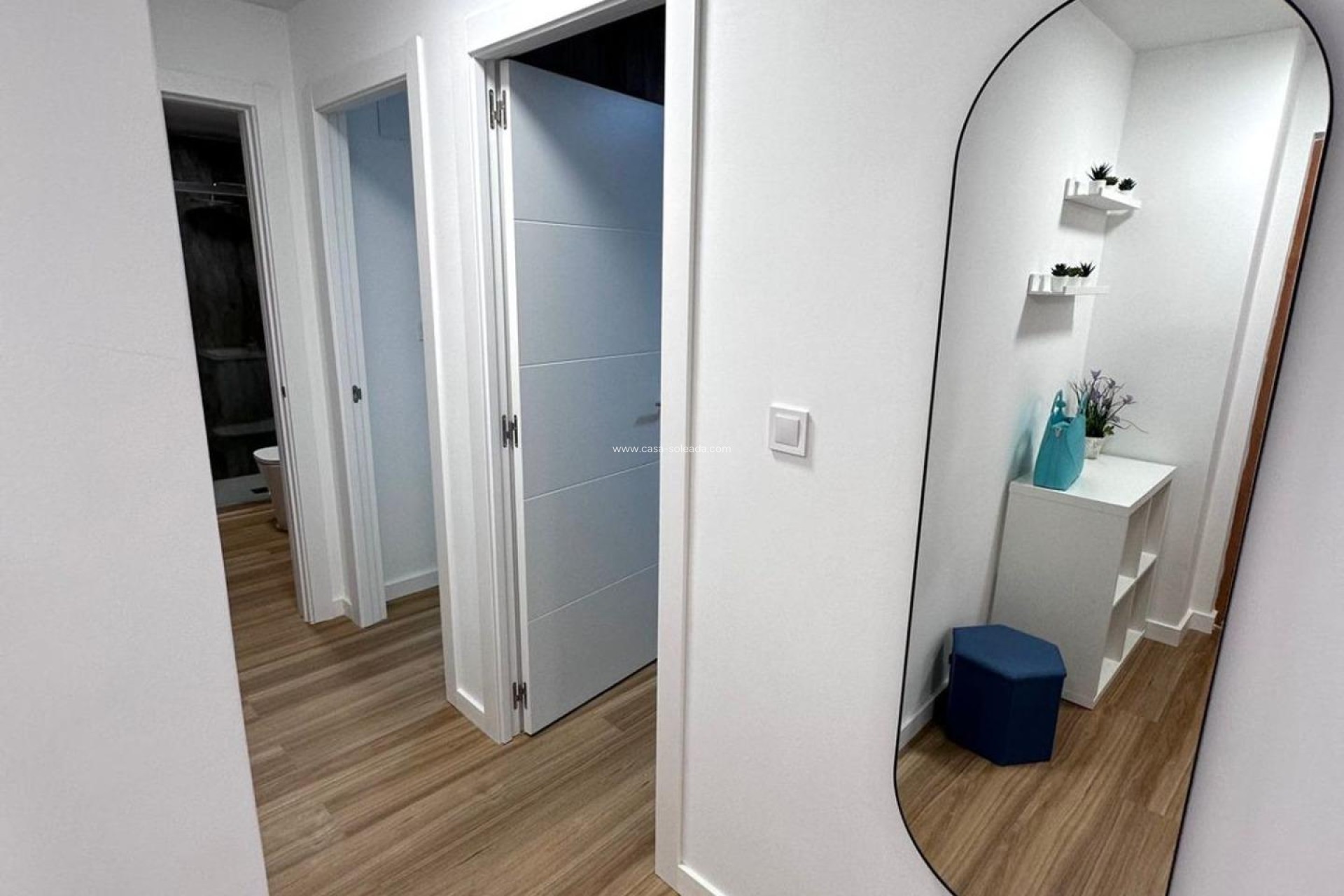 Reventa - Apartamento / piso - Torrevieja - Estacion Autobuses