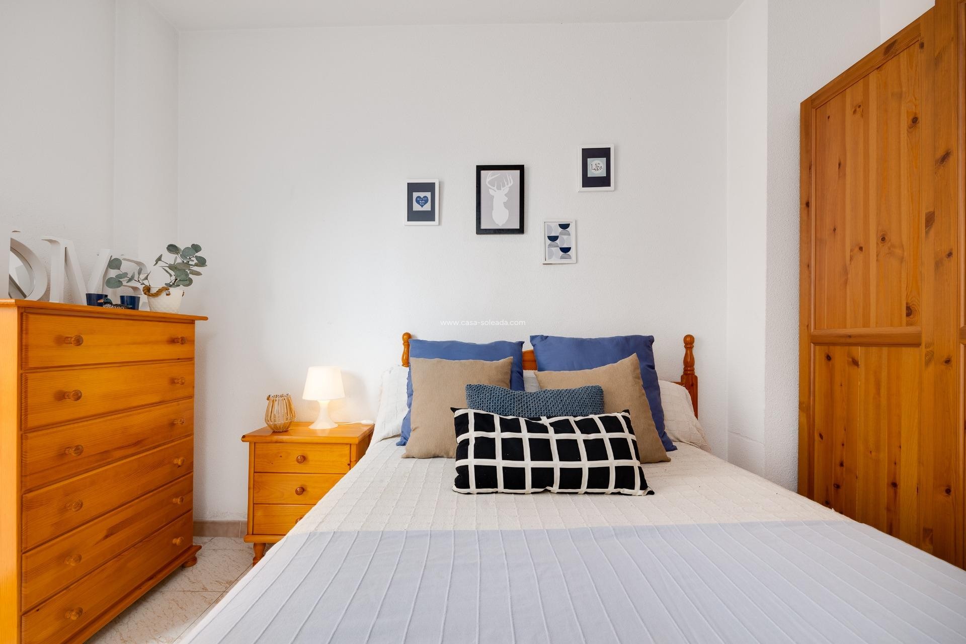 Reventa - Apartamento / piso - Torrevieja - Estacion Autobuses