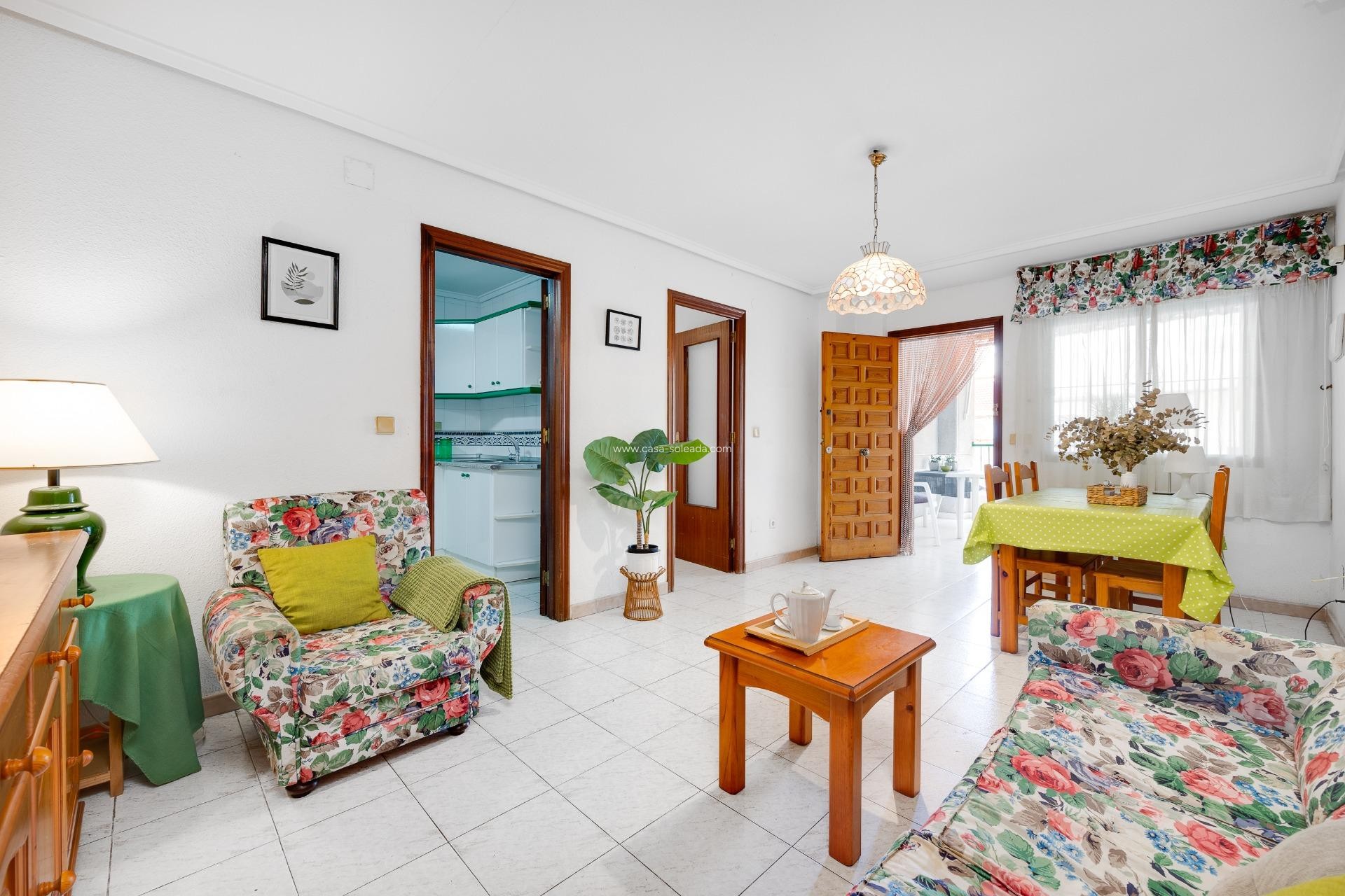 Reventa - Apartamento / piso - Torrevieja - Estacion Autobuses
