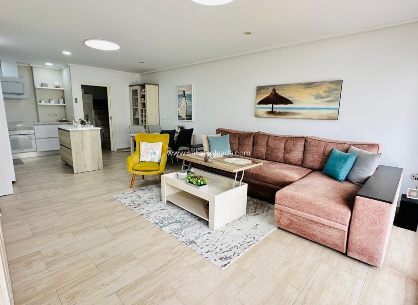 Reventa - Apartamento / piso - Torrevieja - La Siesta