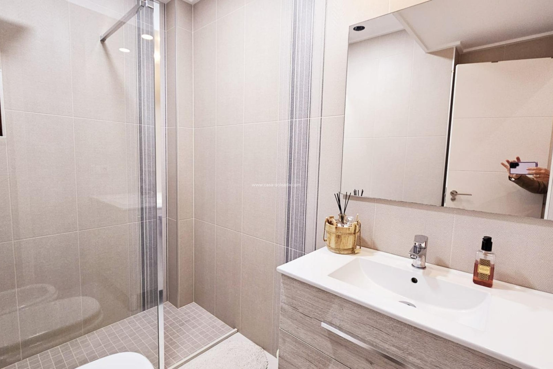 Reventa - Apartamento / piso - Torrevieja - La Siesta