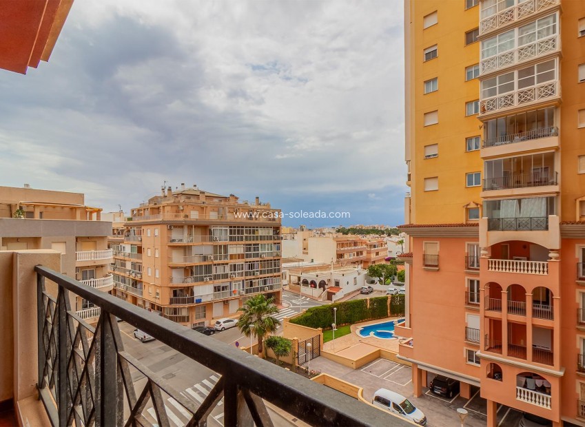 Reventa - Apartamento / piso - Torrevieja - Los Frutales