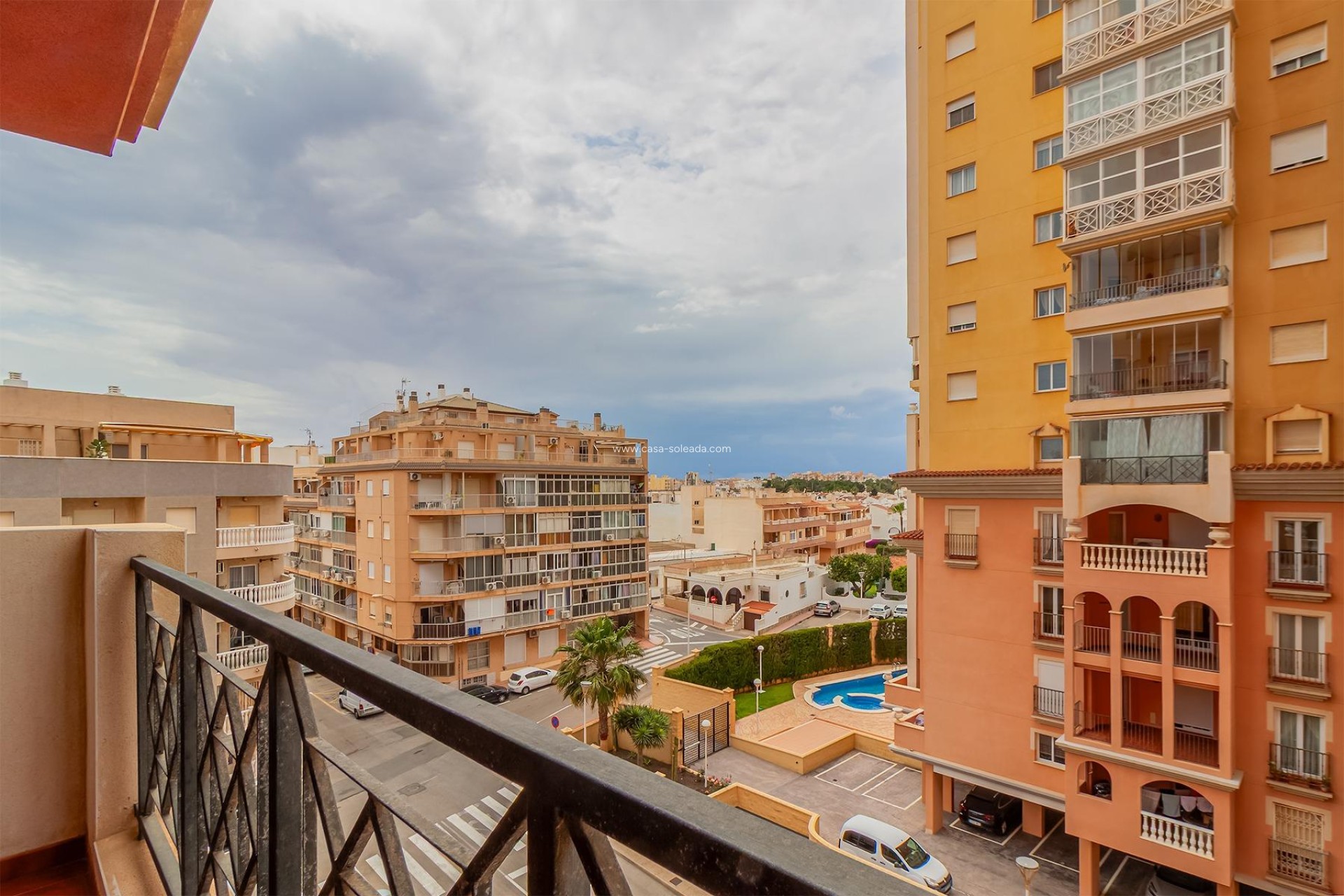 Reventa - Apartamento / piso - Torrevieja - Los Frutales
