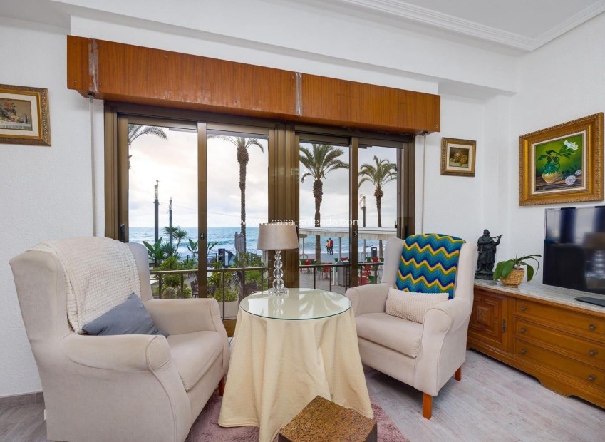 Reventa - Apartamento / piso - Torrevieja - Paseo Maritimo