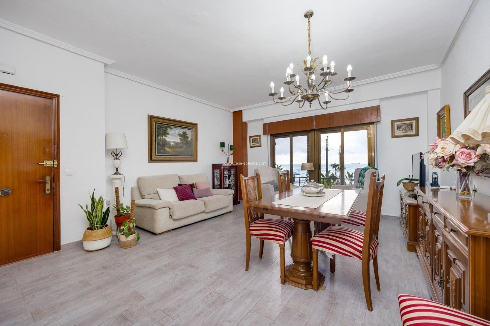 Reventa - Apartamento / piso - Torrevieja - Paseo Maritimo