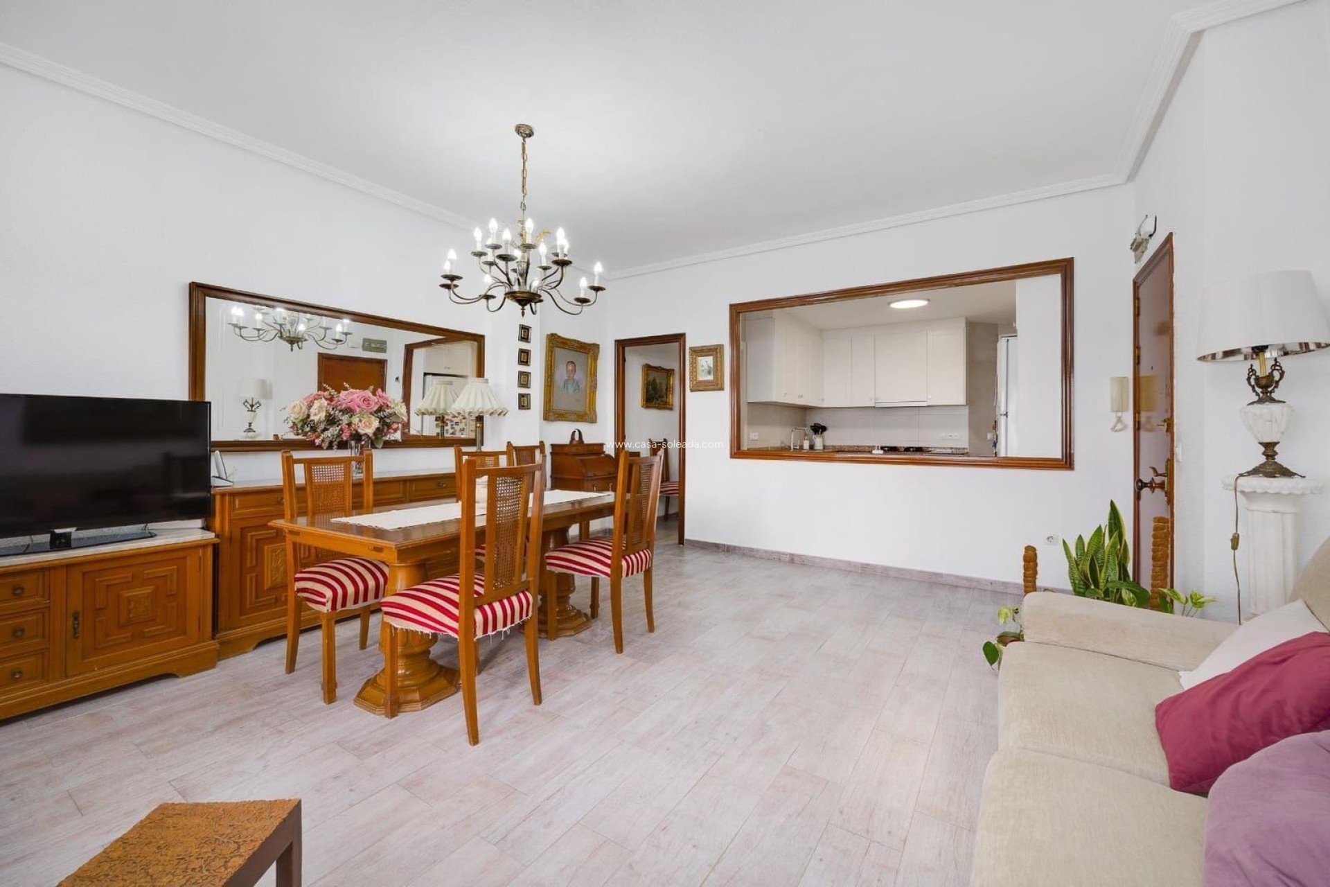 Reventa - Apartamento / piso - Torrevieja - Paseo Maritimo