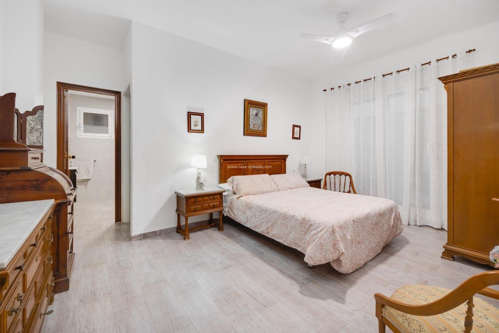 Reventa - Apartamento / piso - Torrevieja - Paseo Maritimo
