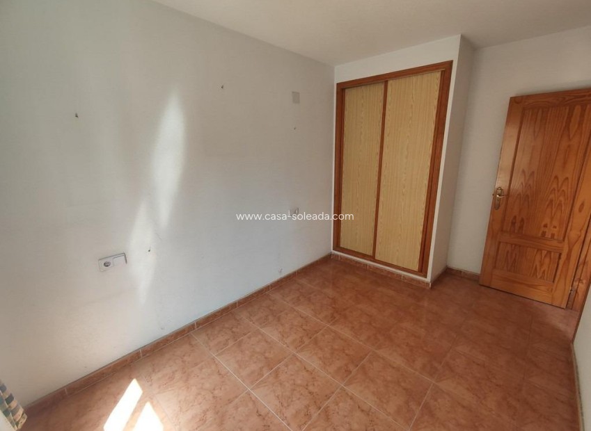 Reventa - Apartamento / piso - Torrevieja - Playa del Cura