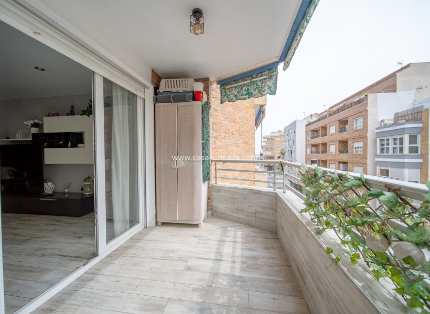 Reventa - Apartamento / piso - Torrevieja