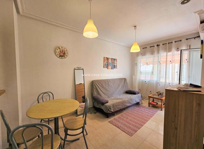 Reventa - Apartamento / piso - Torrevieja