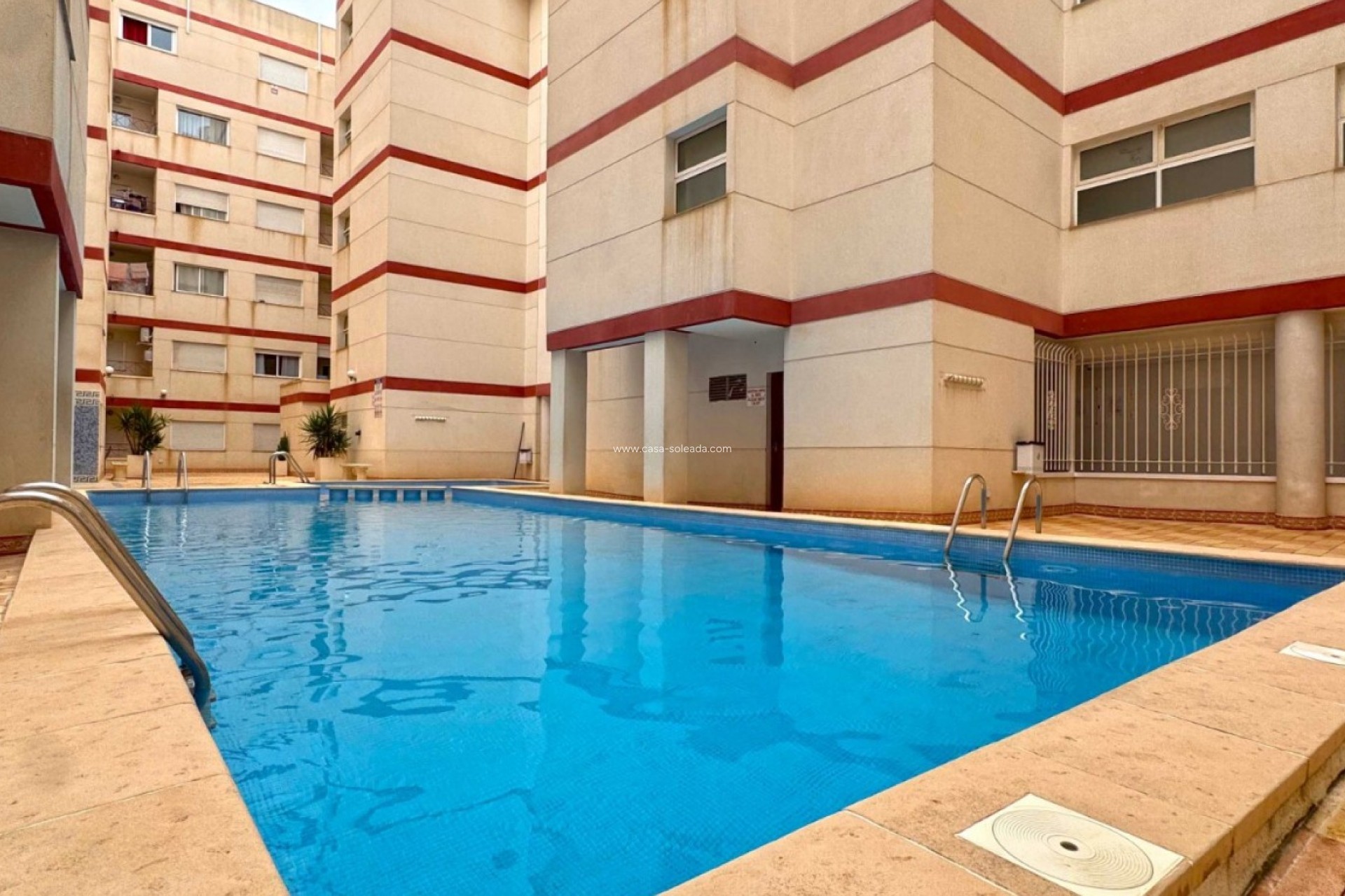 Reventa - Apartamento / piso - Torrevieja