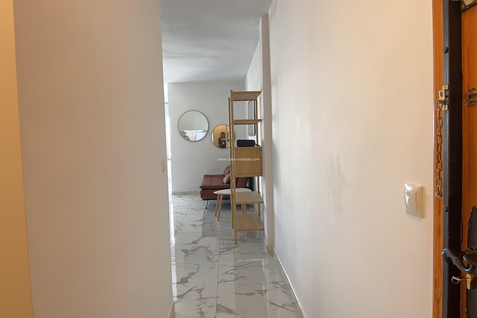 Reventa - Apartamento / piso - Villamartin - Villamartín