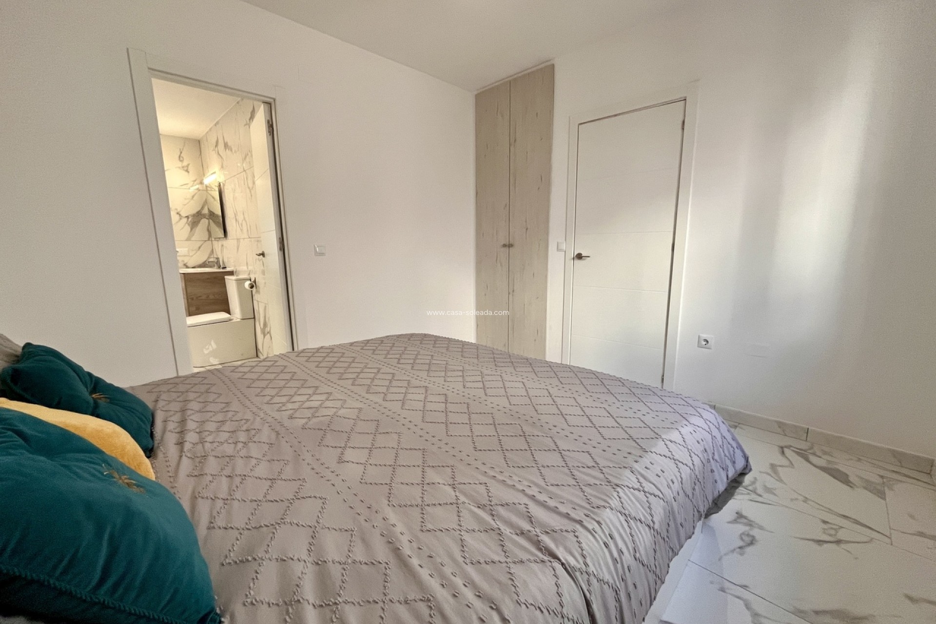 Reventa - Apartamento / piso - Villamartin - Villamartín