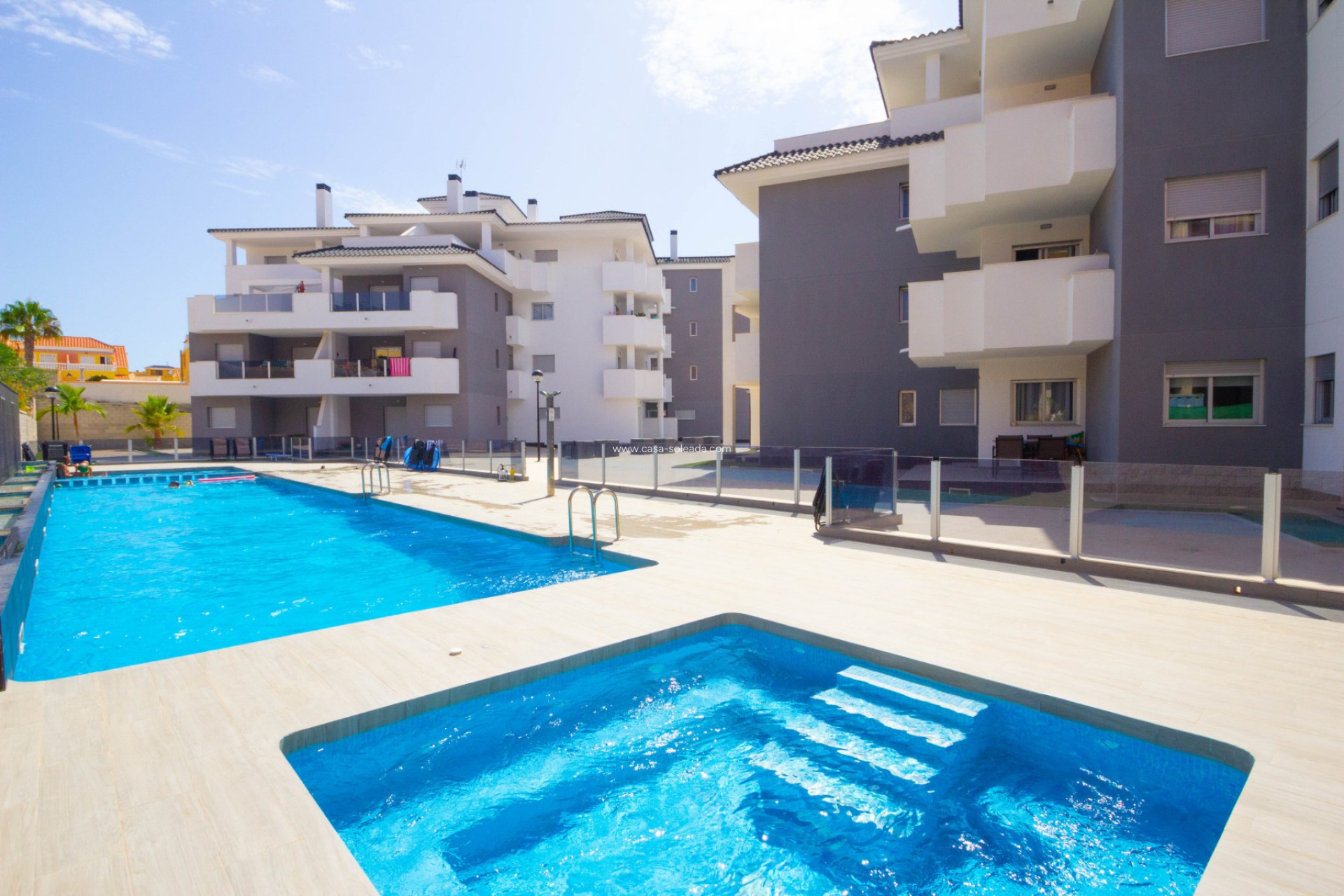 Reventa - Apartamento / piso - Villamartin - Villamartín
