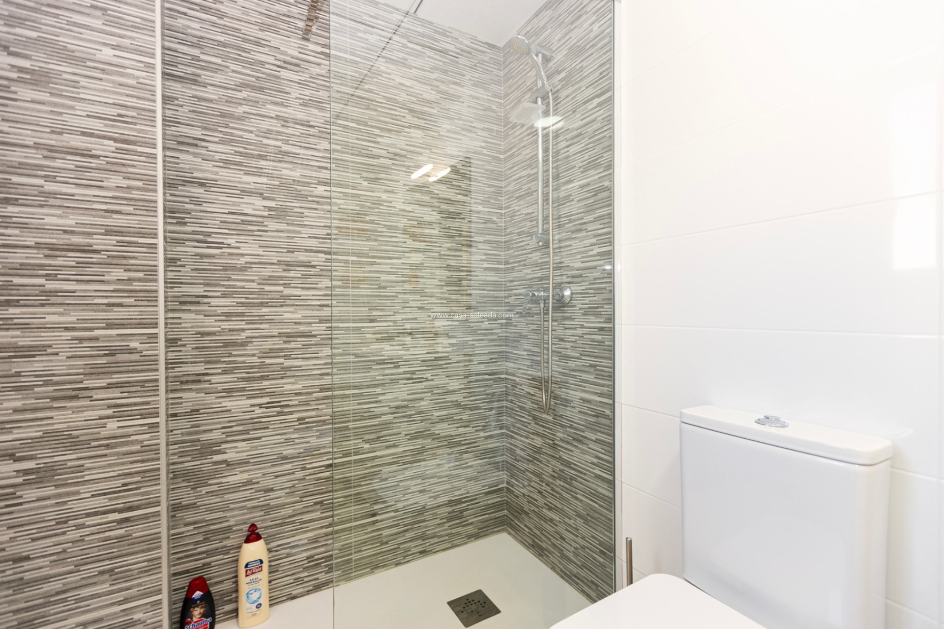 Reventa - Apartamento / piso - Villamartin - Villamartín