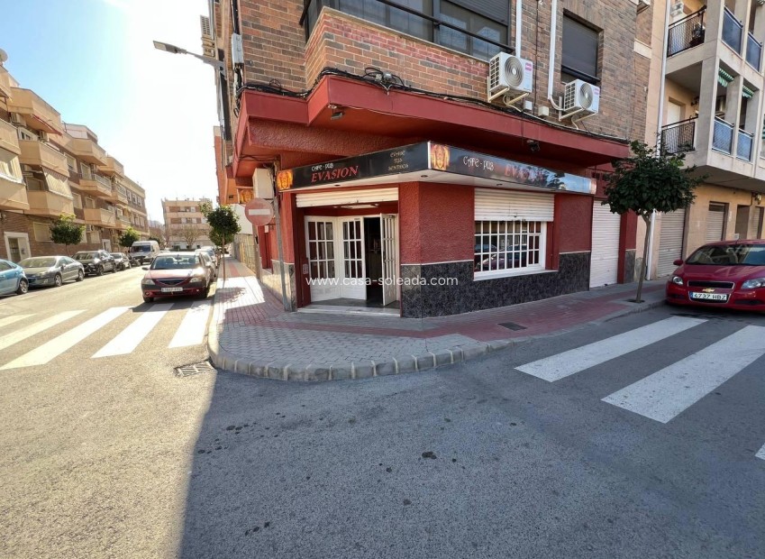 Reventa - Comercial - Dolores - Center