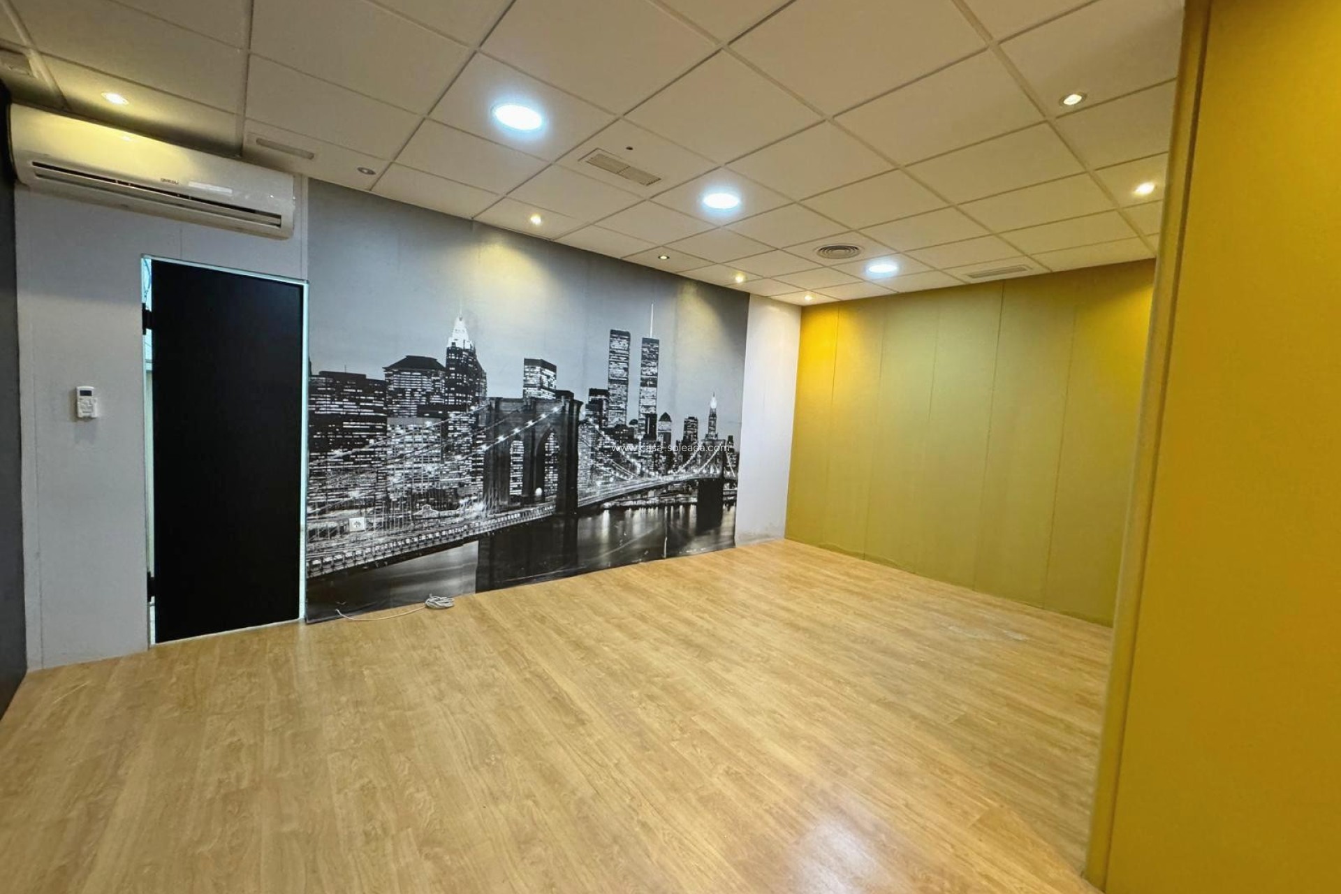 Reventa - Comercial - Guardamar del Segura - Costa Blanca