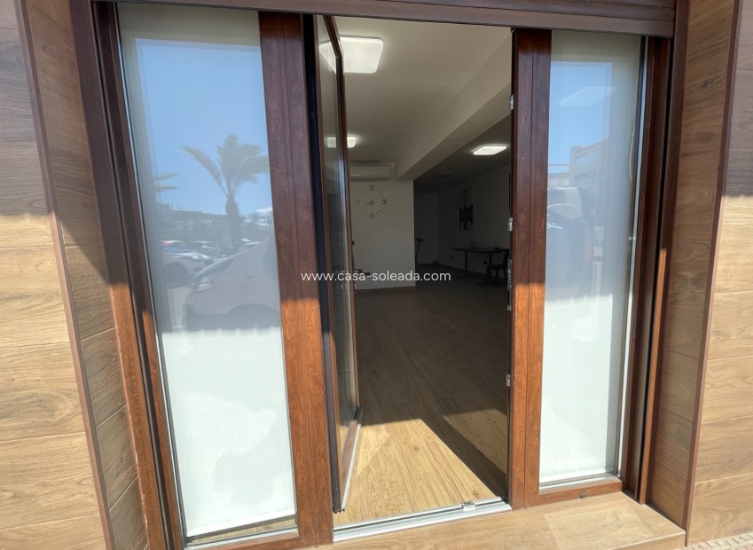 Reventa - Comercial - Guardamar del Segura - Costa Blanca