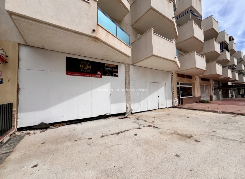 Reventa - Comercial - La Zenia