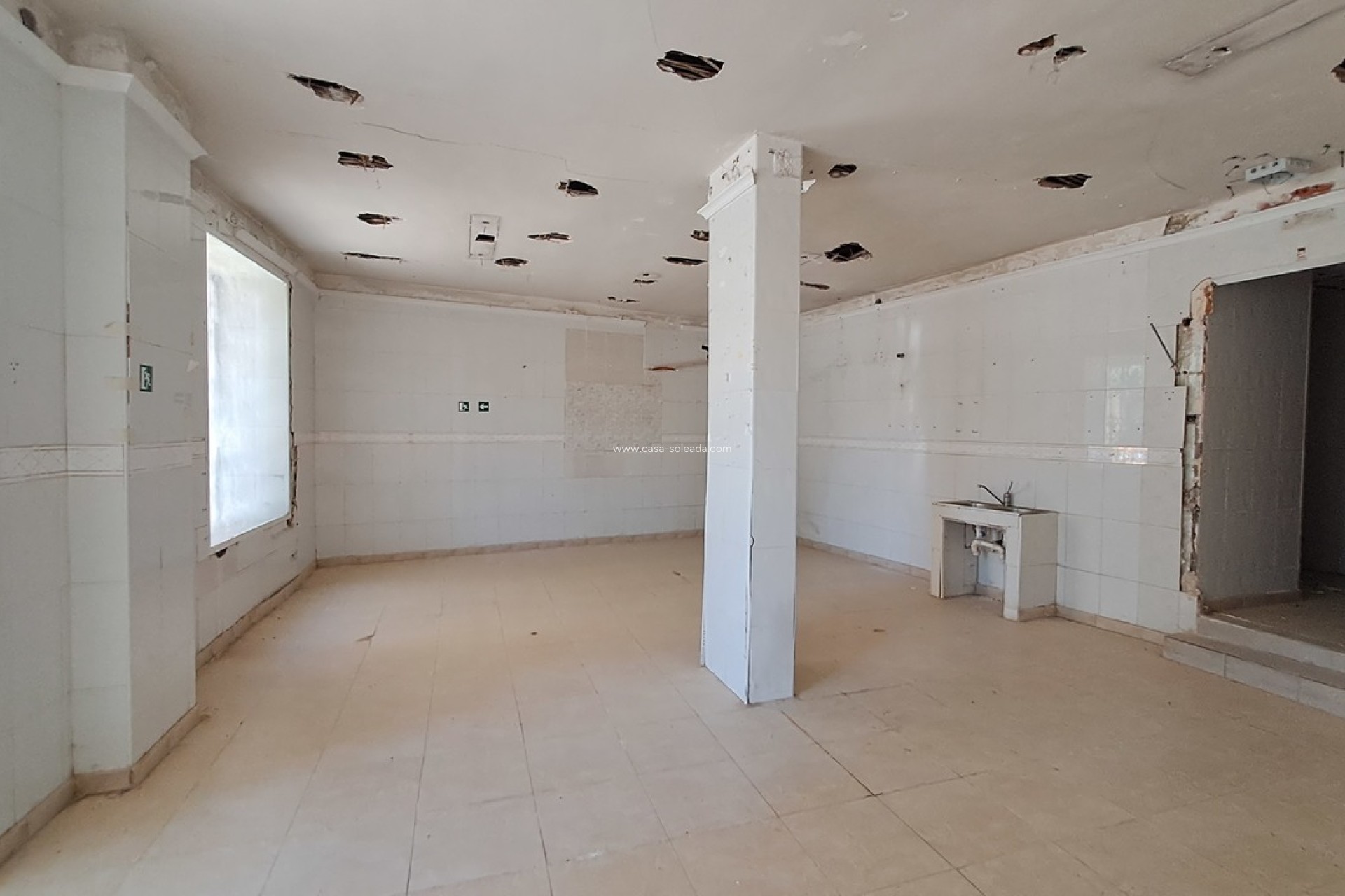 Reventa - Comercial - Orihuela