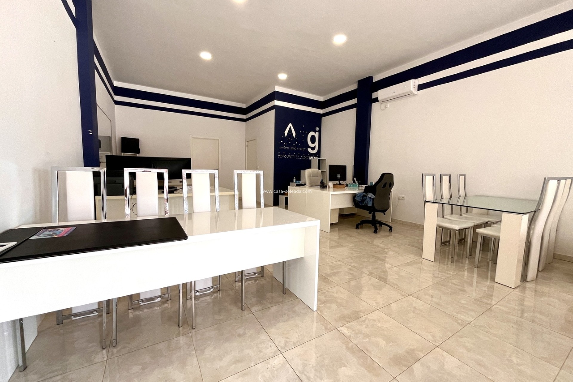 Reventa - Comercial - Playa Flamenca
