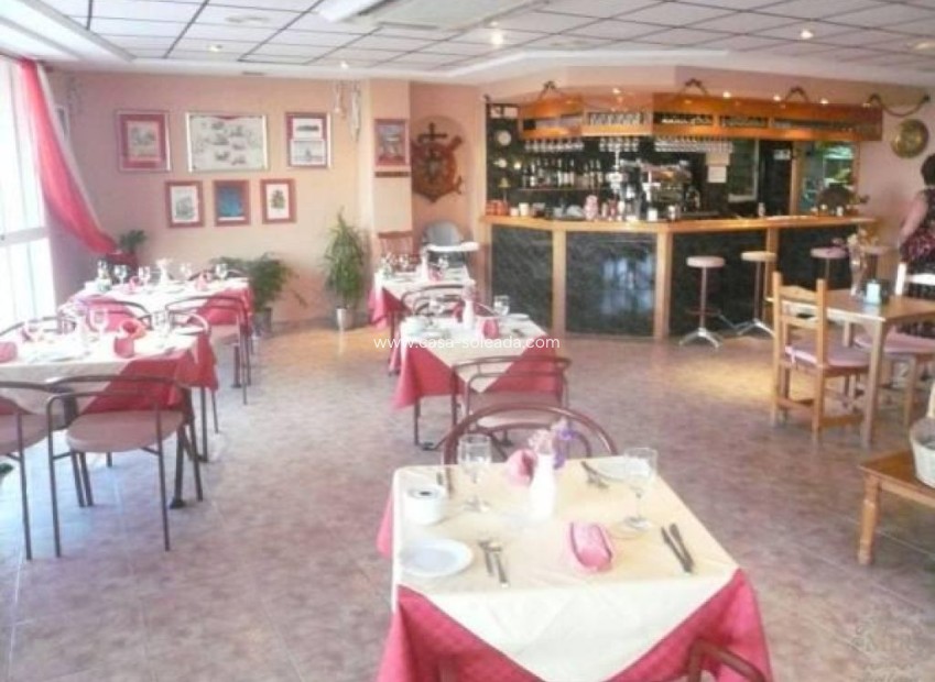 Reventa - Comercial - Torrevieja - Acequion